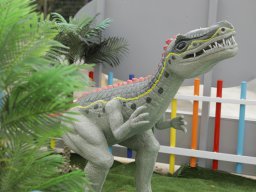 Outdoor handmade 3D constructions